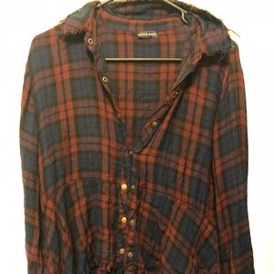 Plaid Top from Buckle 😊